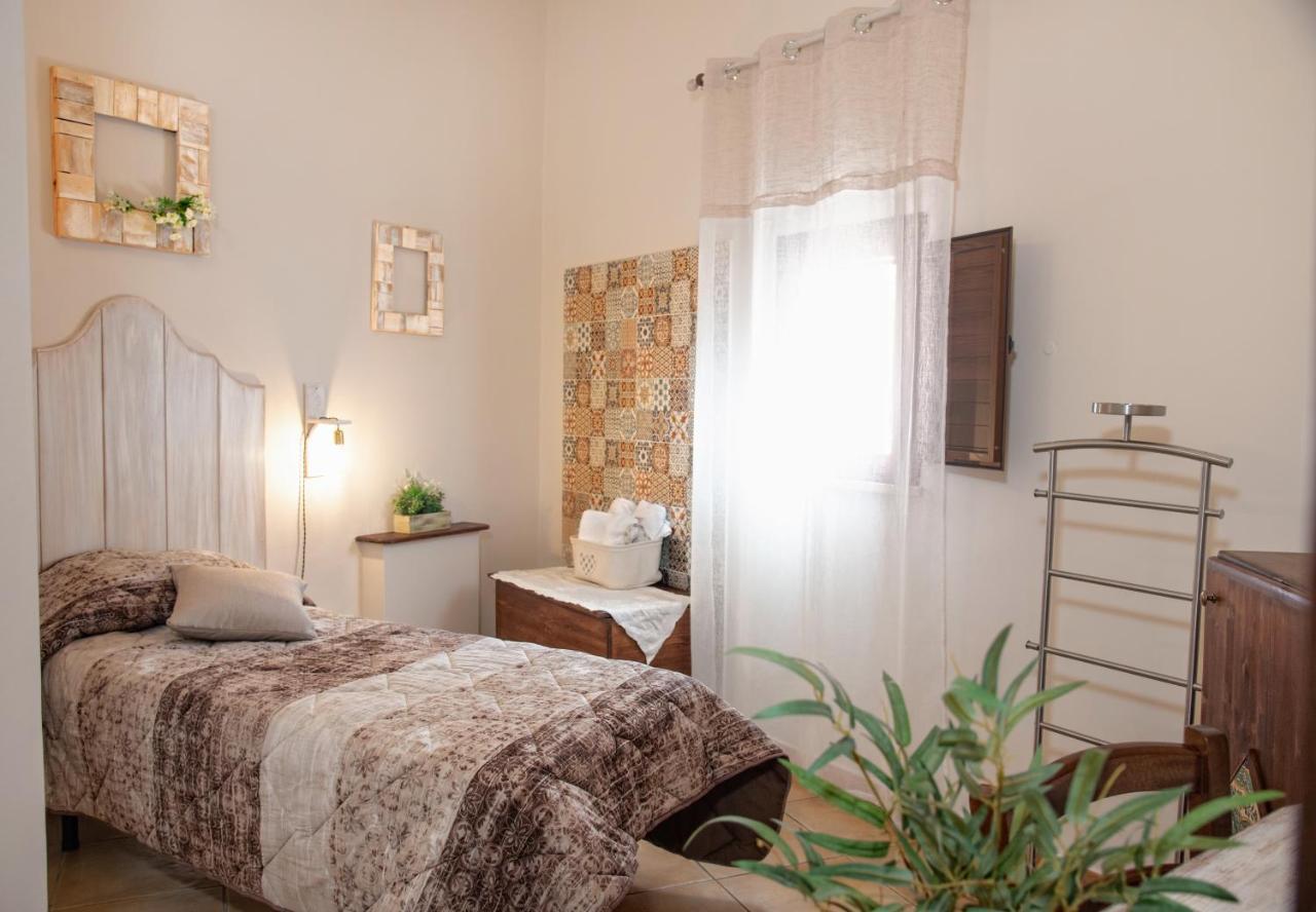 Bed & Breakfasts Conte Perollo Шакка Экстерьер фото
